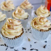Cupcakes with buttercream frosting