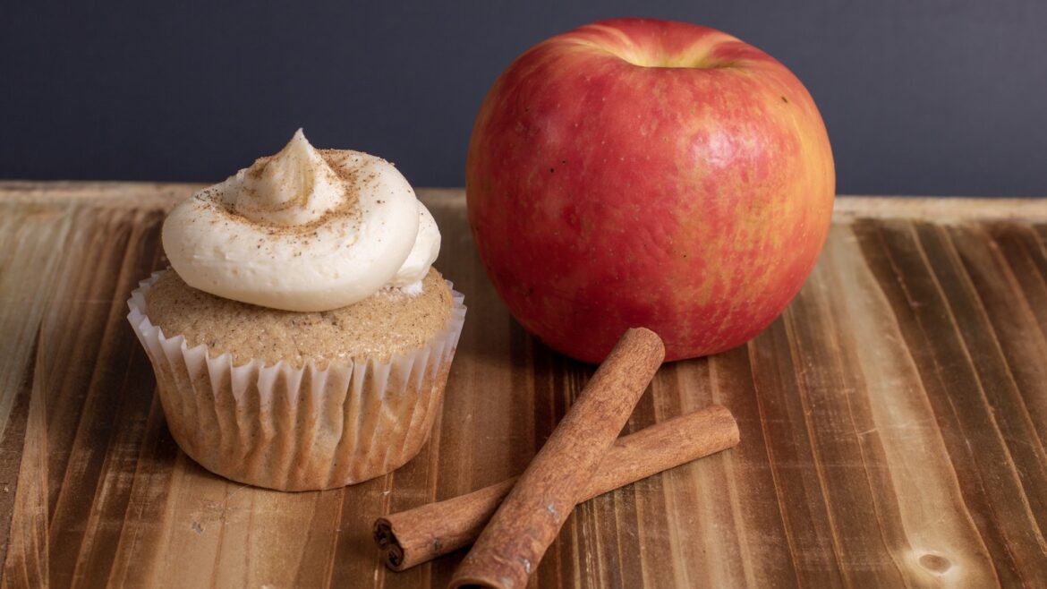 Spiced Apple Cider Cupcake