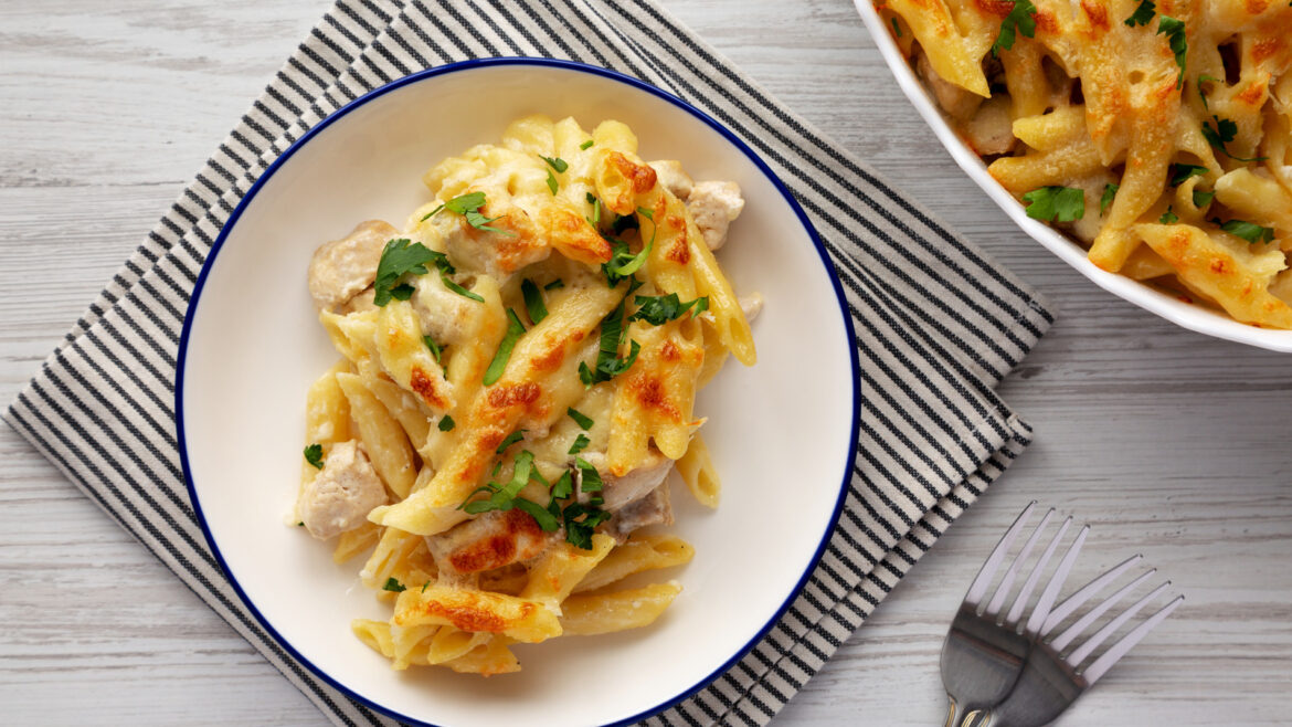 Chicken Alfredo Bake