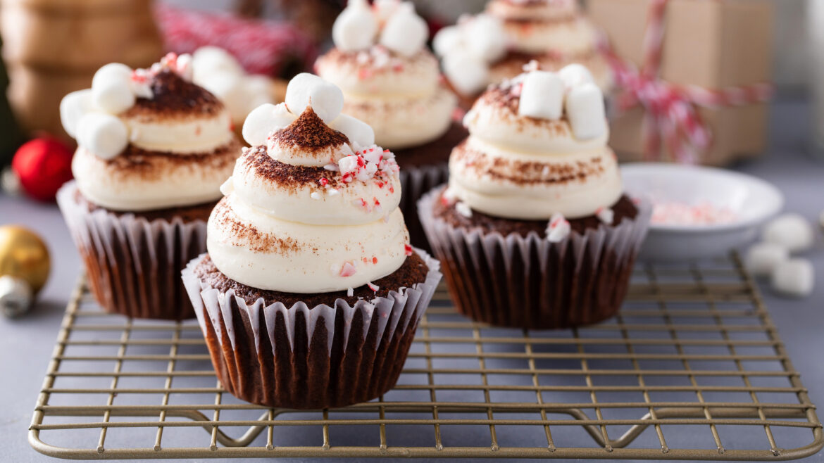 Hot Cocoa Holiday Cupcakes