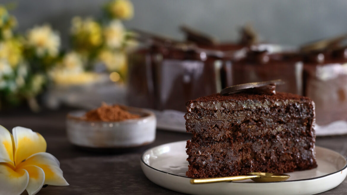 Chocolate cake slice