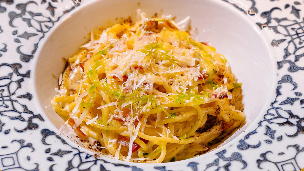 Spaghetti Squash Carbonara