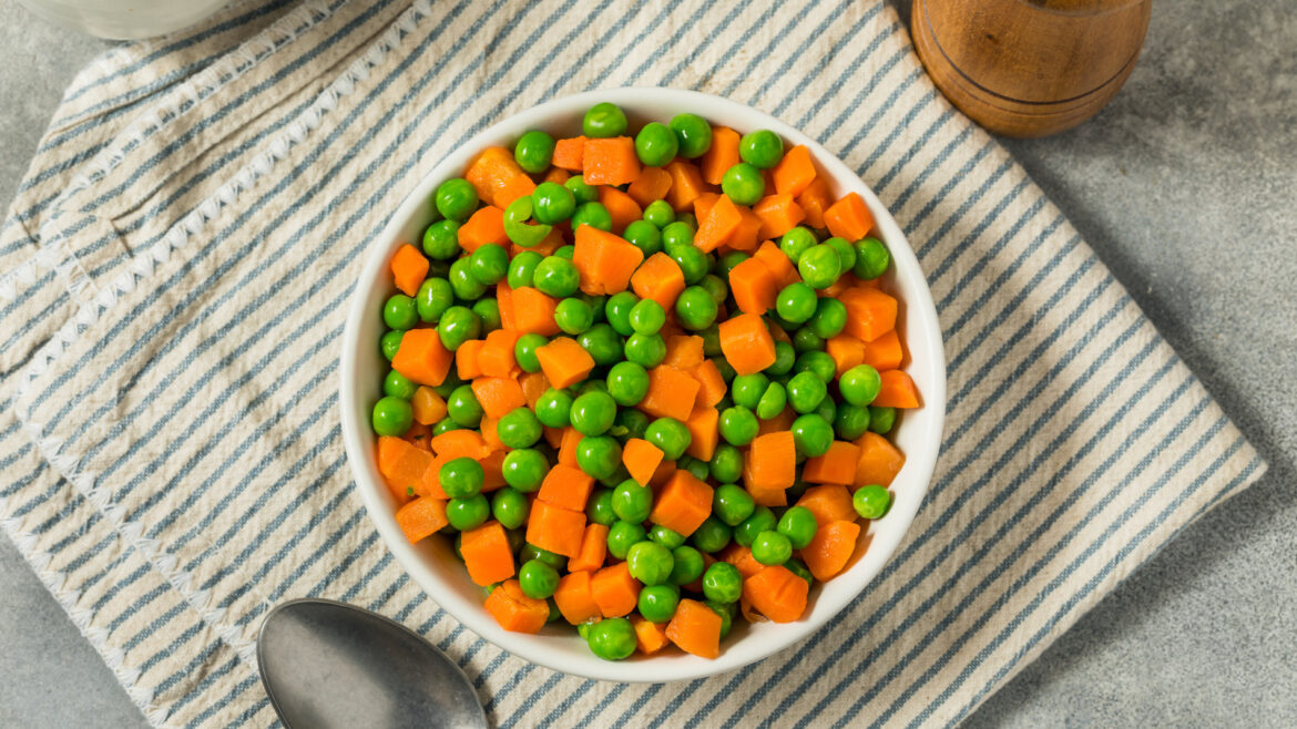 Peas and Carrots with Butter