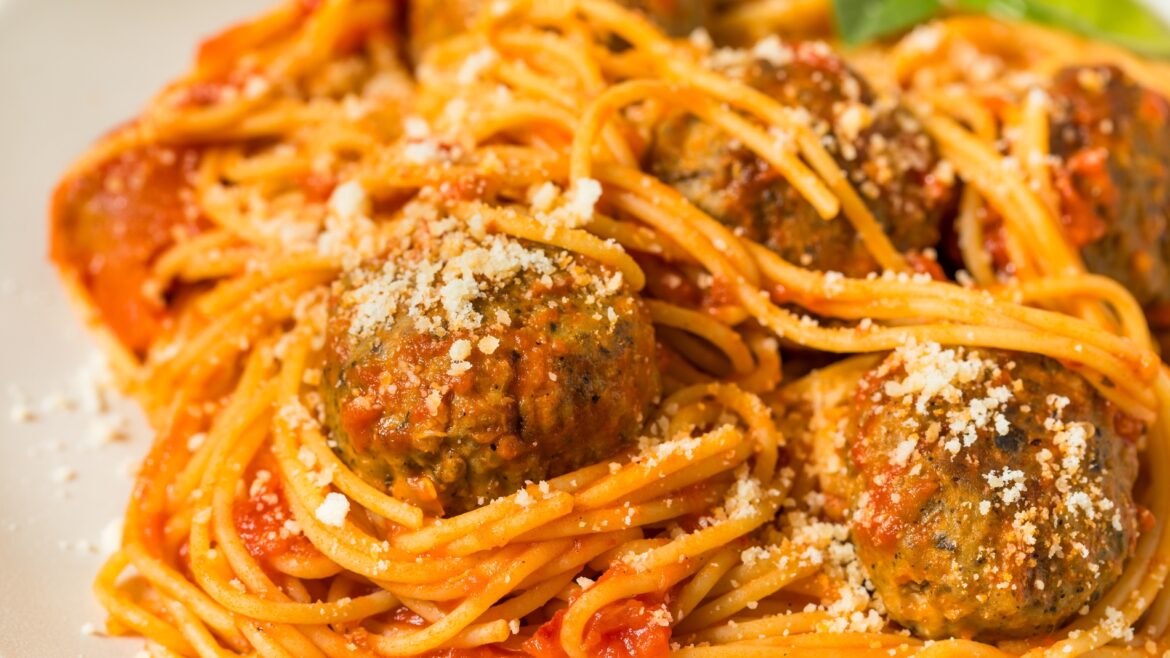 spaghetti with meatballs