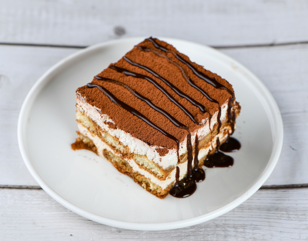 Cloud-Like No-Bake Tiramisu Cheesecake with Just Three Ingredients