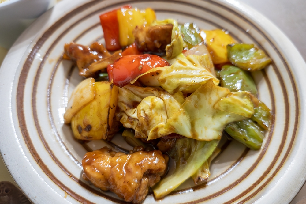 Spicy Chicken & Cabbage Stir Fry