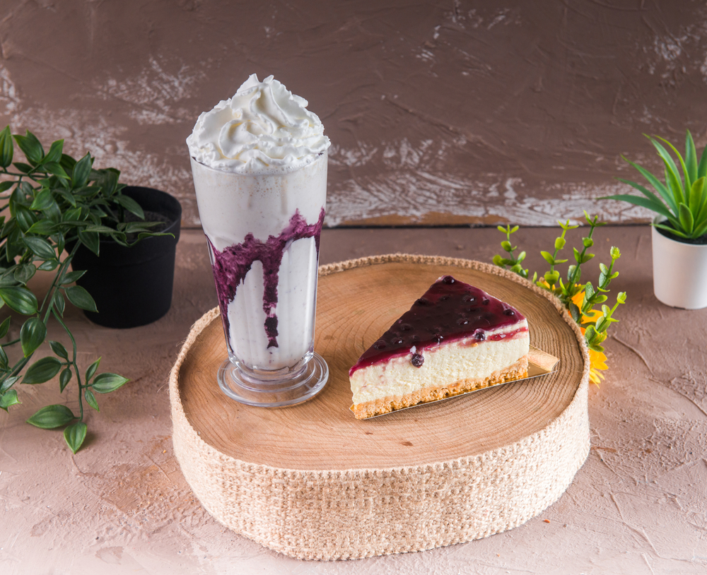Blueberry Bliss Cheesecake Shake