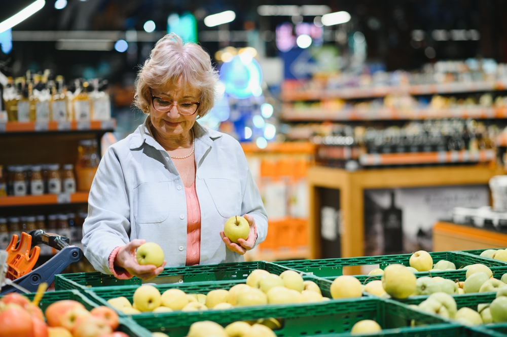 How to Pick Farm-Fresh Fruits and Vegetables Like a Smart Shopper?