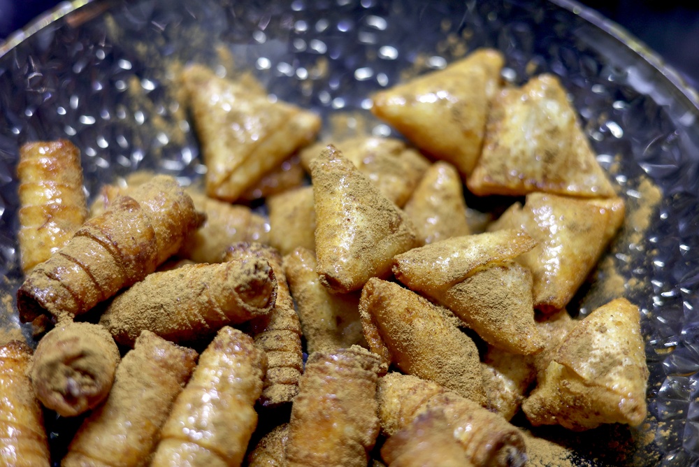 Crispy Cinnamon-Sugar Roll-Ups