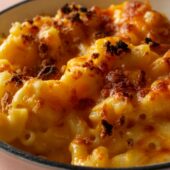 French Onion Mac and Cheese That Everyone Will Crave