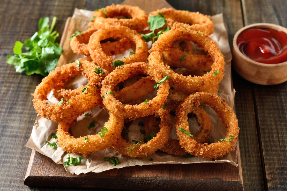 Homemade Onion Rings with the Perfect Crunch