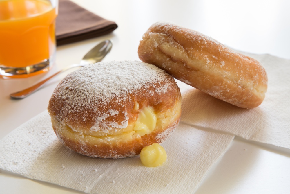 Bakery-Style Homemade Cream-Filled Doughnuts