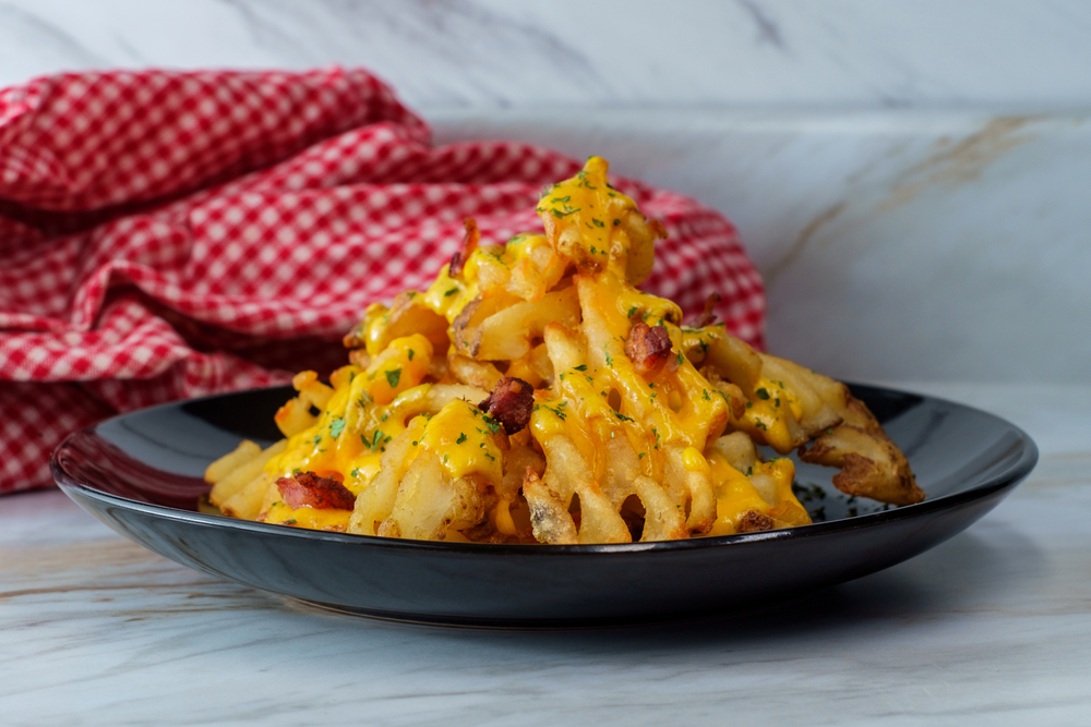Cheesy Pizza Fries That Turn Waffle Fries Into the Ultimate Snack