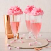 Sparkling Cotton Candy Cocktails Are the Prettiest Drink on the Internet Right Now