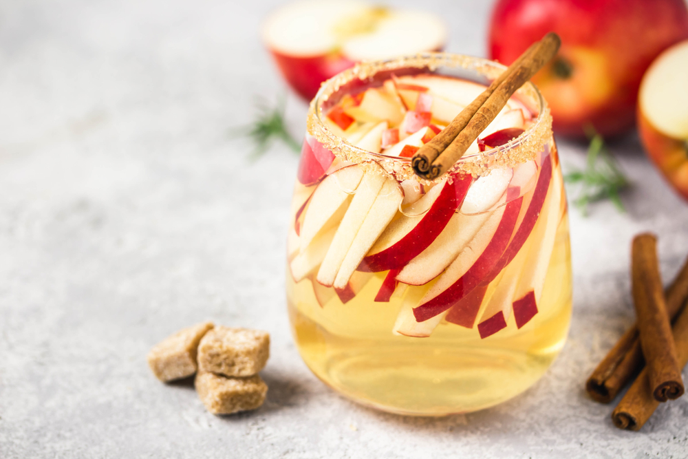 Sparkling Apple Cinnamon Cooler