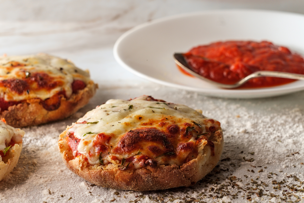 Easy English Muffin Pizzas That Make Weeknight Meals Fun