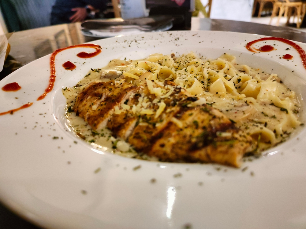 Cottage Cheese Alfredo That Tastes Like the Real Thing and Has 40g of Protein