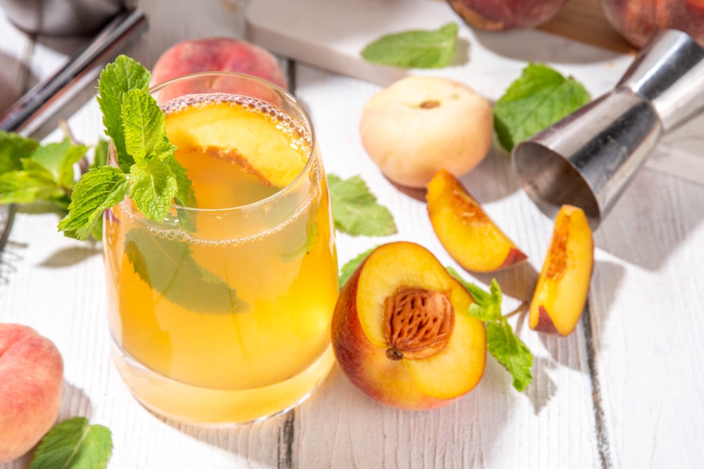Sparkling Peach Iced Tea