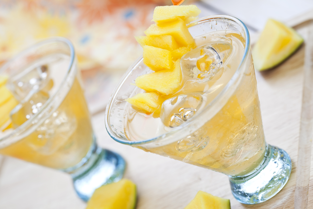 Sparkling Mango Mocktail